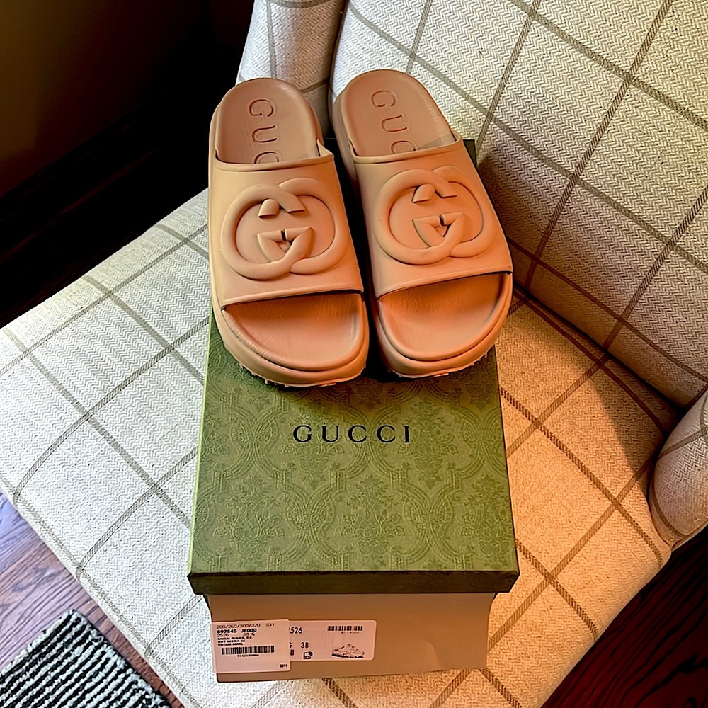 Gucci Interlocking G Sandals